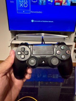 PlayStation 4 PS4 Sony
