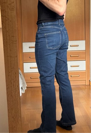 Pantalón vaquero campana azul marino