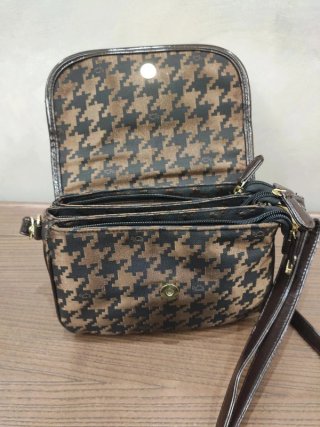 Borsa a tracolla Carpisa marrone compatta