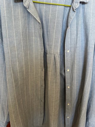 Camisa Zara rayas azules y blancas