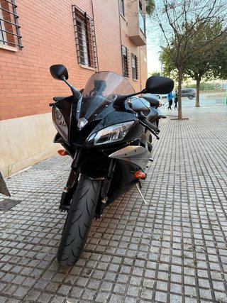 Yamaha YZF R6 2007 Negra