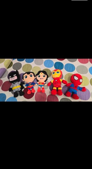 Lote 5 Peluches Superhéroes