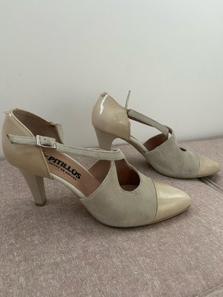 Zapatos de tacón Pitillos beige