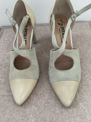 Zapatos de tacón Pitillos beige