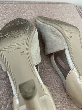 Zapatos de tacón Pitillos beige