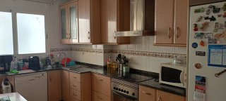 Cocina completa y algún electrodoméstico