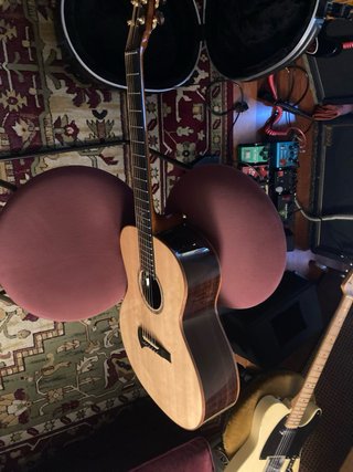 Guitarra Acústica Tangewood TSR 1. Nueva