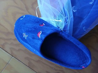 Zapatillas de estar por casa navideñas.