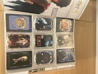 Pack Carpetas y Caja Cartas Harry Potter Panini