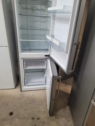 ☆NEVERA MARCA BOSCH COMBI NOFROST A++☆