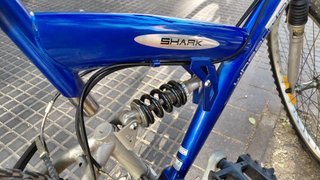 2 Bicicletas de Montaña Azul y Rojo