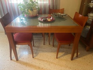 Mesa de comedor madera y cristal