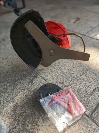 Desbrozadora Eléctrica Einhell