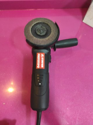 Radial pequeña de 1400w