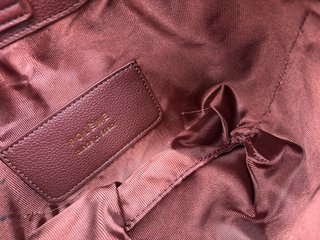 Bolso Polène Béri Burdeos Piel Dorado