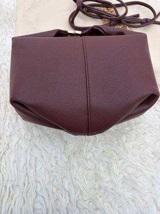 Bolso Polène Béri Burdeos Piel Dorado