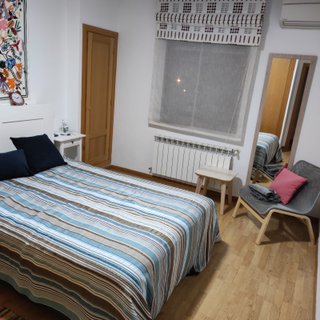 Cabecero Brimnes IKEA 140 cm blanco con almacenaje