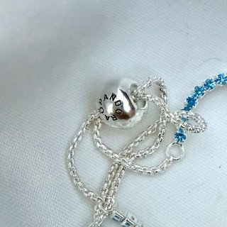 PULSERA BRIDGERTON NETFLIX AZUL CIERRE DESLIZANTE