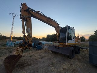 Excavadora Liebherr 900 Litronic