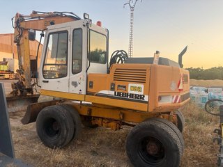 Excavadora Liebherr 900 Litronic
