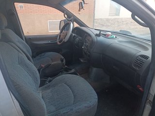 Hyundai H1 1998