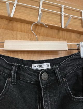 Shorts vaqueros negros desgastados