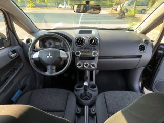 Mitsubishi Colt 2012