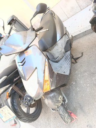 Honda Lead 2005 Scooter Gris 16.000km ITV 2027