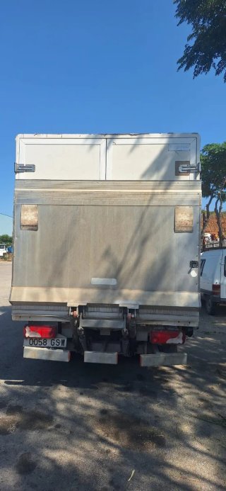 Renault y  Iveco traker  2005