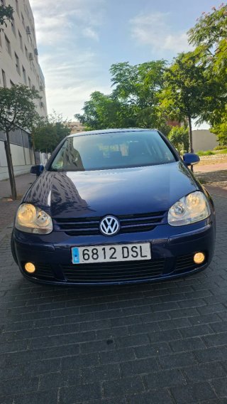 Volkswagen Golf 2005 SOLO 122000KM‼️‼️