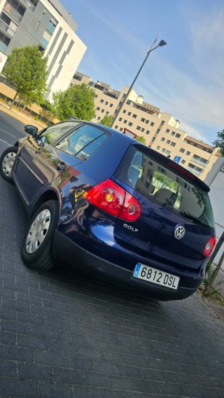 Volkswagen Golf 2005 SOLO 122000KM‼️‼️