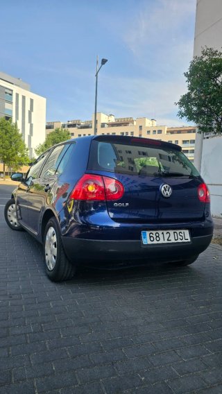 Volkswagen Golf 2005 SOLO 122000KM‼️‼️