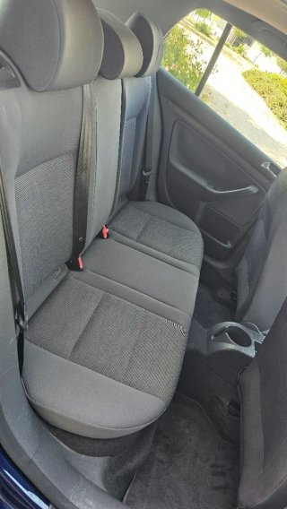 Volkswagen Golf 2005 SOLO 122000KM‼️‼️