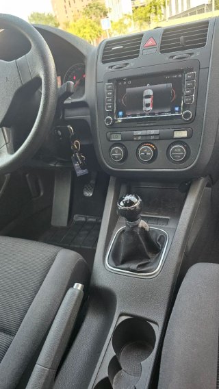 Volkswagen Golf 2005 SOLO 122000KM‼️‼️