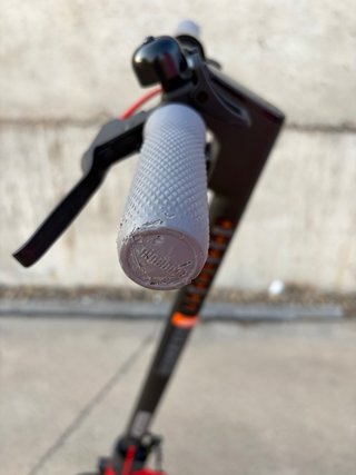 Patinete Eléctrico Ninebot Rojo