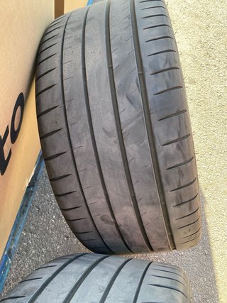 Neumáticos Michelin Pilot Sport 4