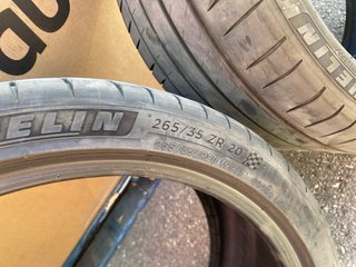 Neumáticos Michelin Pilot Sport 4