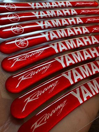 KIT PEGATINAS GEL 3D YAMAHA LOGO LLANTA MOTO