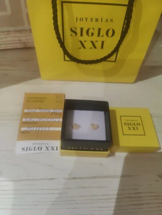 Pendientes niña oro Siglo XXI