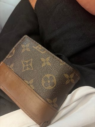 Cartera Louis Vuitton Marrón