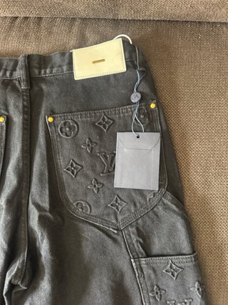 Calções Louis Vuitton pretos