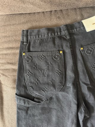 Calções Louis Vuitton pretos