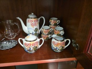 Set Demitasse Giapponese Vintage in Porcellana