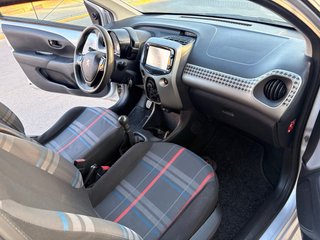Peugeot 108 2015