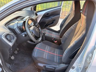 Peugeot 108 2015