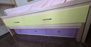 Habitación juvenil con cama nido