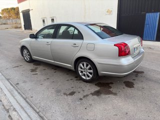 Toyota Avensis 2.0