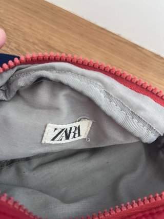 Riñonera infantil Zara estilo furgoneta