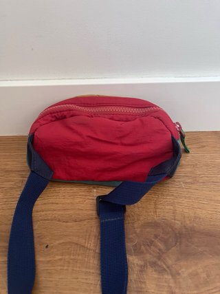 Riñonera infantil Zara estilo furgoneta