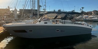 Barco Saber 330 WA con 2 Yamaha 350cv